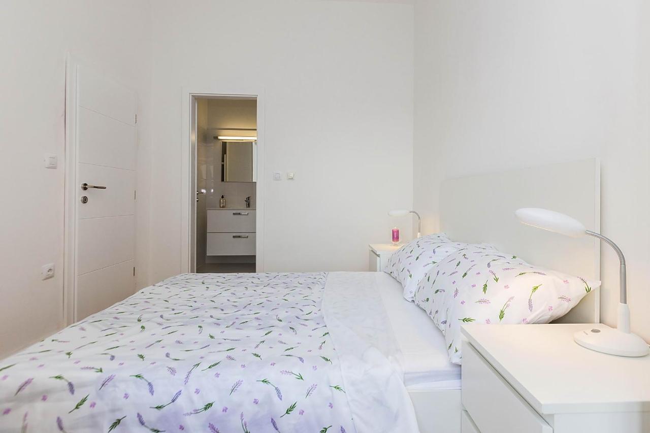 Apartments Dada Biograd Na Moru Eksteriør billede